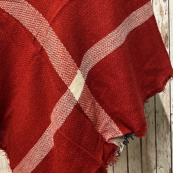 Wrap - Picture 3 of 3